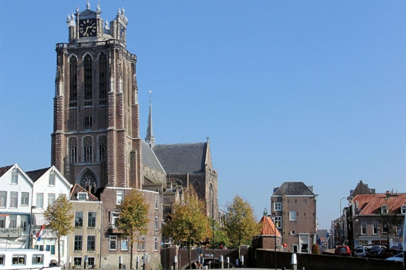 Vaartocht met stadswandeling Dordrecht