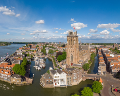 Ontdek Dordrecht met een rondvaart en stadswandeling